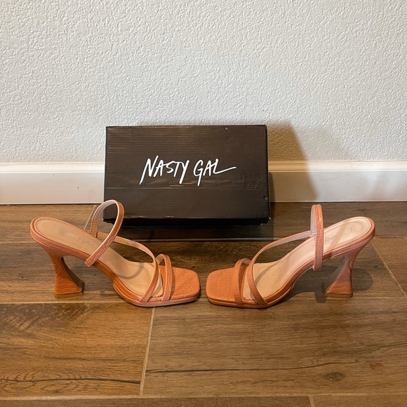 Asymmetric Faux Leather Stiletto Heels - Picture 5 of 6